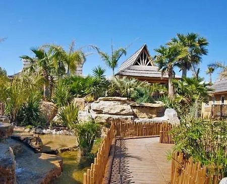 Ramatuelle, De Pampelonne, La Toison D Or Tropez 4d05 *